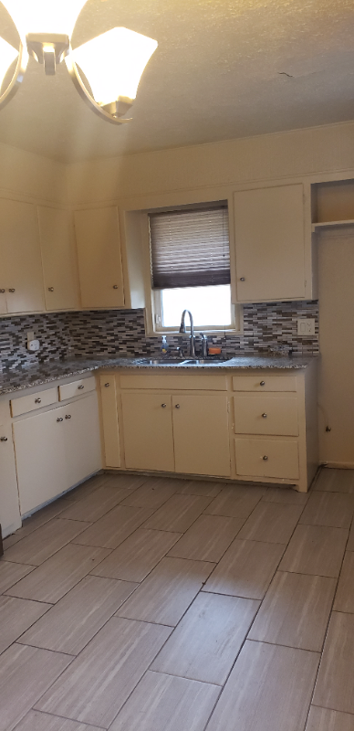 1842 N E 48Th Street - Photo 4 of 19