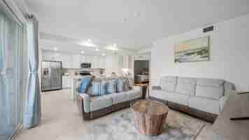 featured image of 14221 Heritage Landing Blvd #2025