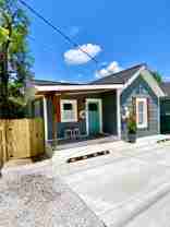 809 W 40th St - Photo 1 of 1