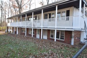 featured image of 20 Oakwood Dr #20