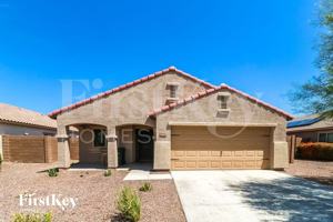 featured image of 18652 W Fulton St