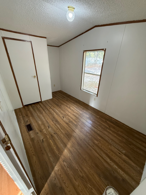 408 Mooney St - Photo 3 of 5