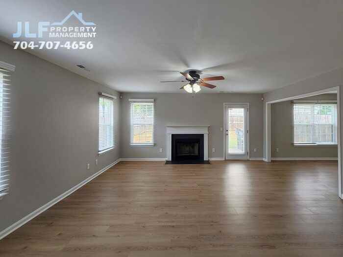 3303 Reid Brook Ln - Photo 2 of 26