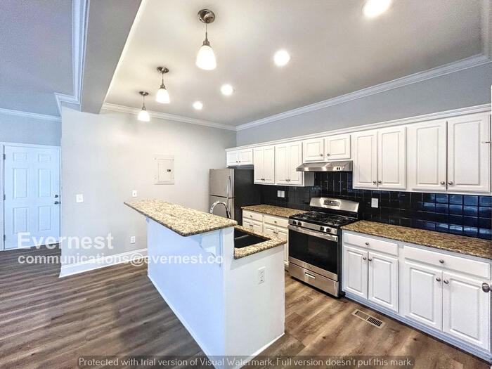 992 Lena St Nw - Photo 4 of 15