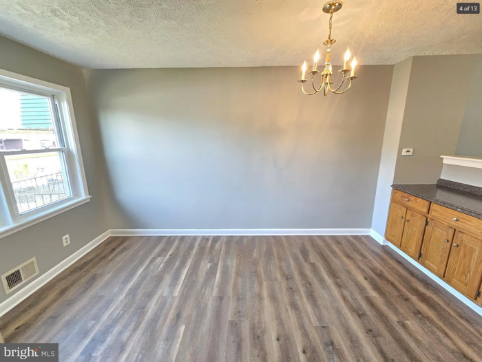 2200 Redthorn Rd - Photo 4 of 13