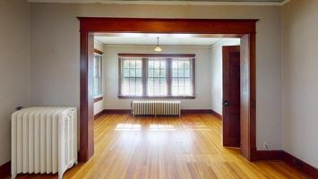 featured image of 600 E Avenue D #3