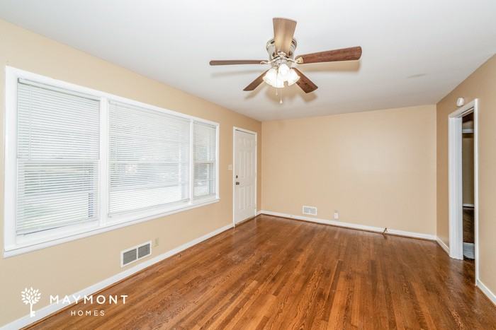 2505 7th St Ne - Photo 5 of 12