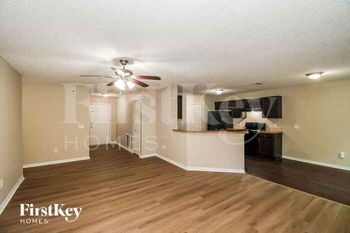 14959 Se 25th Ave - Photo 2 of 19