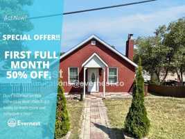 featured image of 3864 Marietta Dr