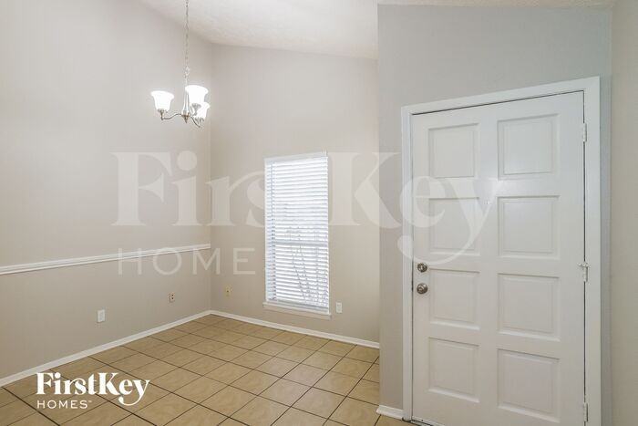 3813 Clover Lane - Photo 3 of 15