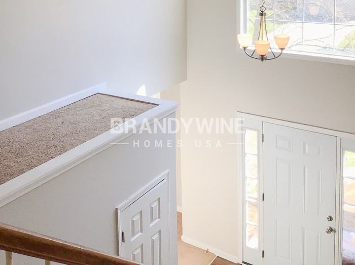 305 Shadetree Ln - Photo 7 of 19