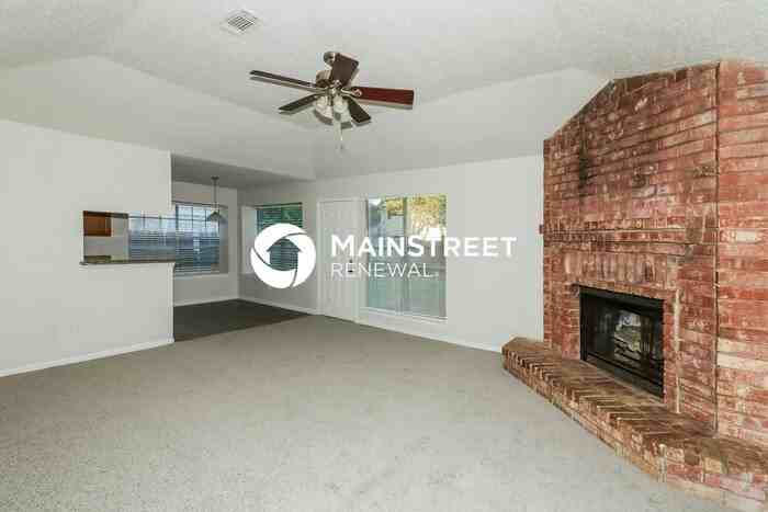 18926 Sandia Pines Drive - Photo 7 of 16