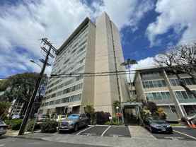 1550 Punahou St #1004 - Photo 1 of 1