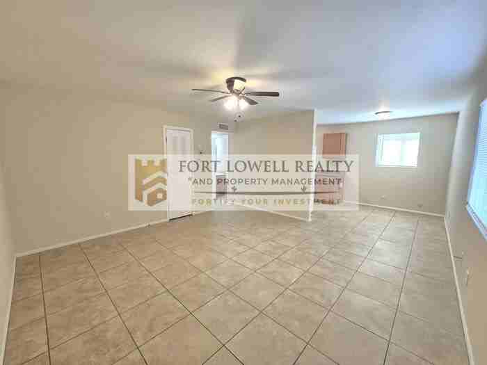 3511 S 12th Ave #1101 - Photo 2 of 16