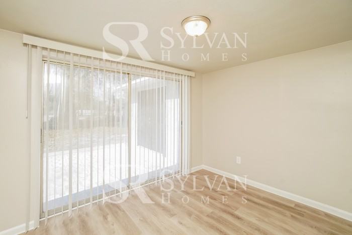 6235 Maplewood Dr - Photo 6 of 15