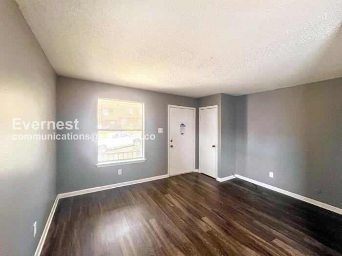 9 Meredith Ct #1 - Photo 6 of 15