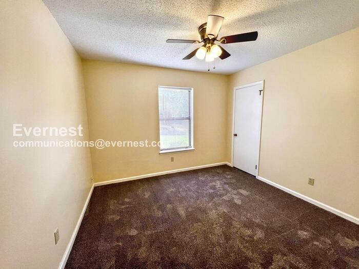 28 John Hancock Cir - Photo 7 of 18