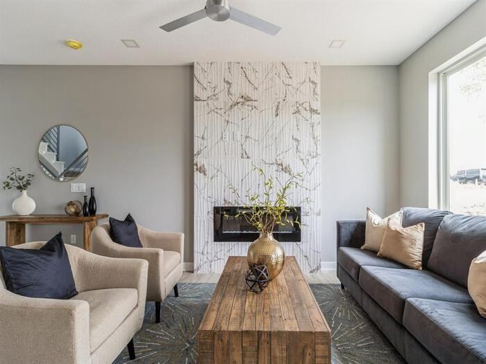 15588 Rocklyn Pl - Photo 7 of 35