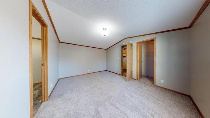 139 American Ave - Photo 7 of 11