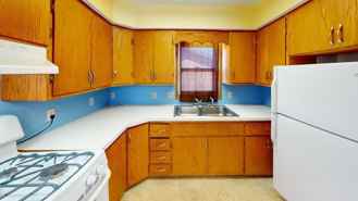 1313 E Rosser Ave - Photo 1 of 1