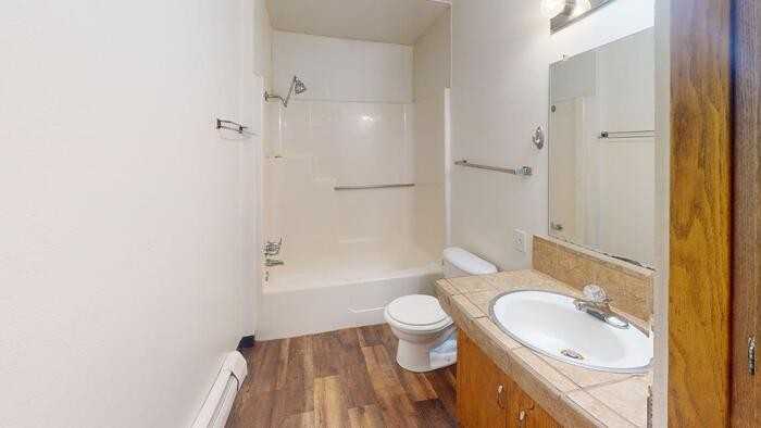 1027 N 12th St #11 - Photo 3 of 10