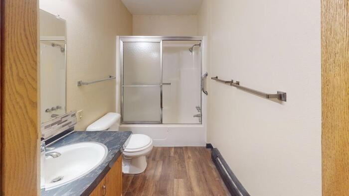 1027 N 12th St #12 - Photo 4 of 11