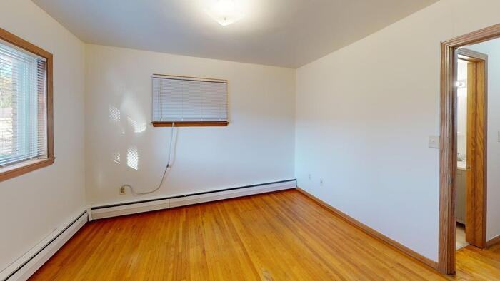 1515 Harmon Ave #4 - Photo 5 of 11