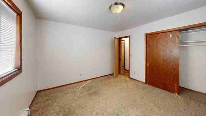 1027 N 12th St #13 - Photo 7 of 13