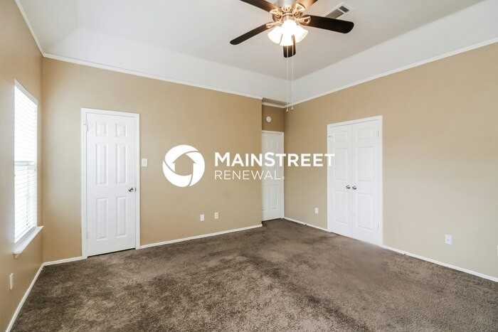 101 Chapel Hill Drive - Photo 7 of 16