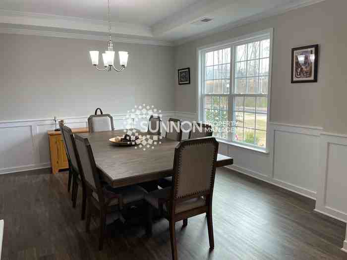 12140 Mcdowell Crossing Pl - Photo 5 of 28