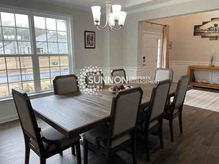 12140 Mcdowell Crossing Pl - Photo 7 of 28