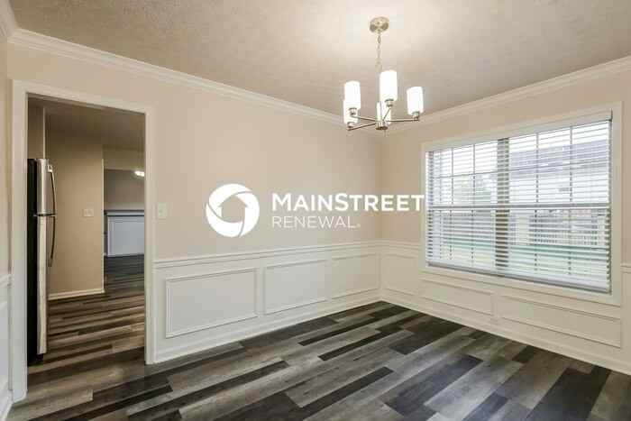 9002 Crooked Arrow Ct - Photo 5 of 19