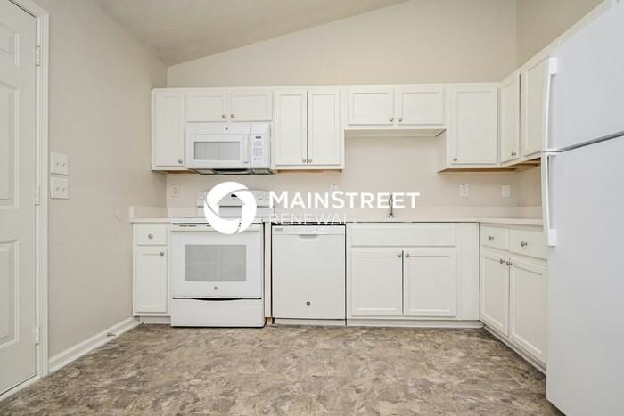 546 Forest Hill Drive - Photo 5 of 18