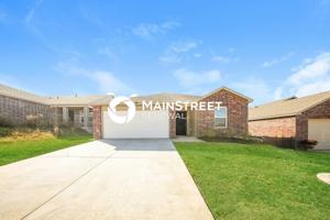 featured image of 10005 Blue Wing Trl