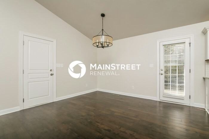 120 Carrington Ave - Photo 5 of 18