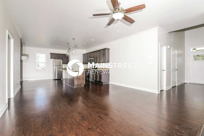 190 Alcock Ln - Photo 4 of 19