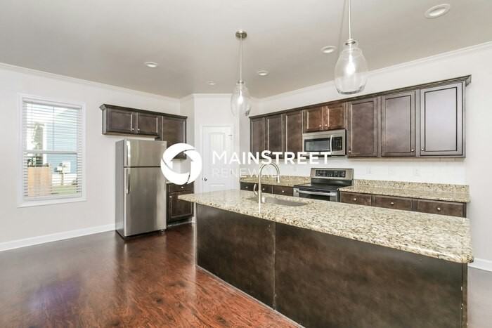 190 Alcock Ln - Photo 6 of 19