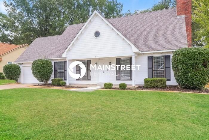 7120 Oak Forest Dr - Photo 2 of 19