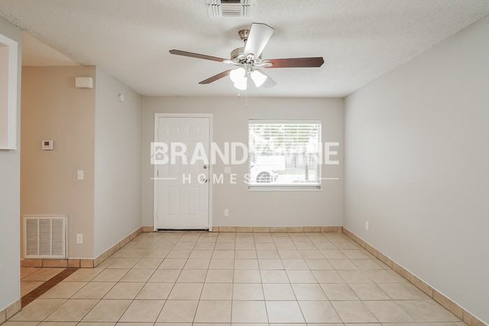 1801 17th St - Photo 3 of 20