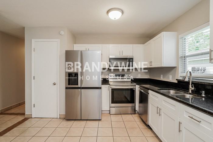 1801 17th St - Photo 4 of 20