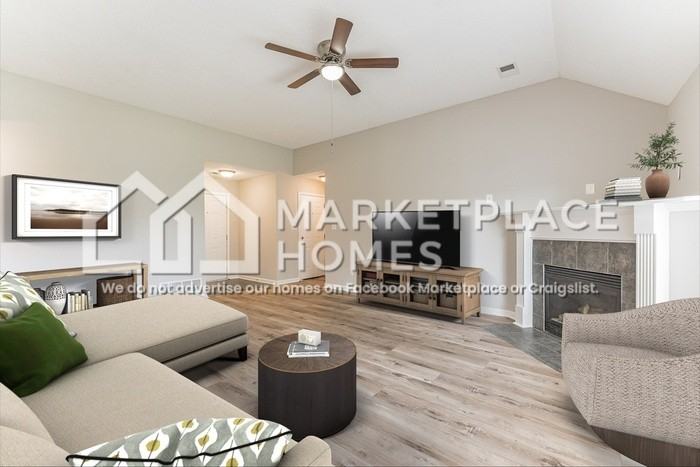 5776 Landau Dr - Photo 3 of 30