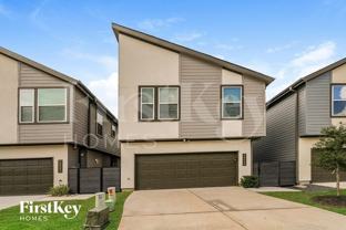 18330 W Centro Cir - Photo 1 of 1