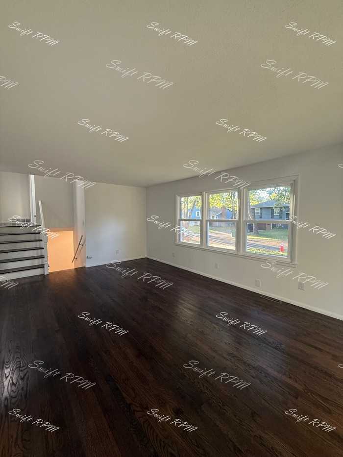 6302 120th Terrace - Photo 3 of 20