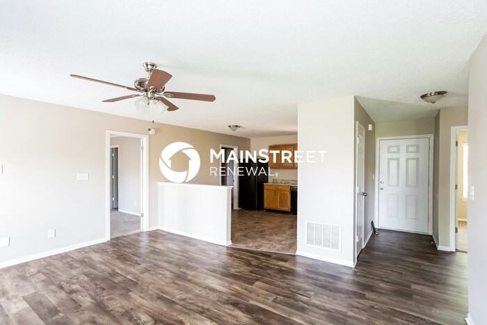 1843 North Sweet Blossom Lane - Photo 4 of 16