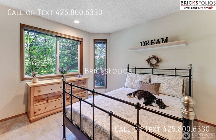 6008 156th Avenue Northeast - Photo 5 of 26