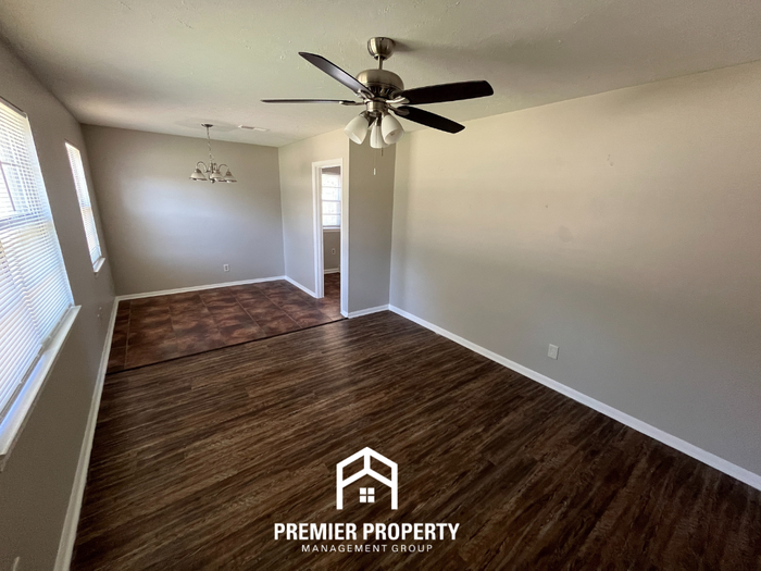 3124 South Goodlett Street - Photo 3 of 17