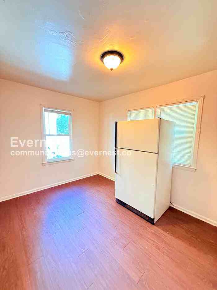 16720 Rockdale Street - Photo 3 of 26