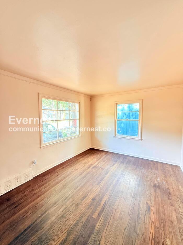 16720 Rockdale Street - Photo 6 of 26