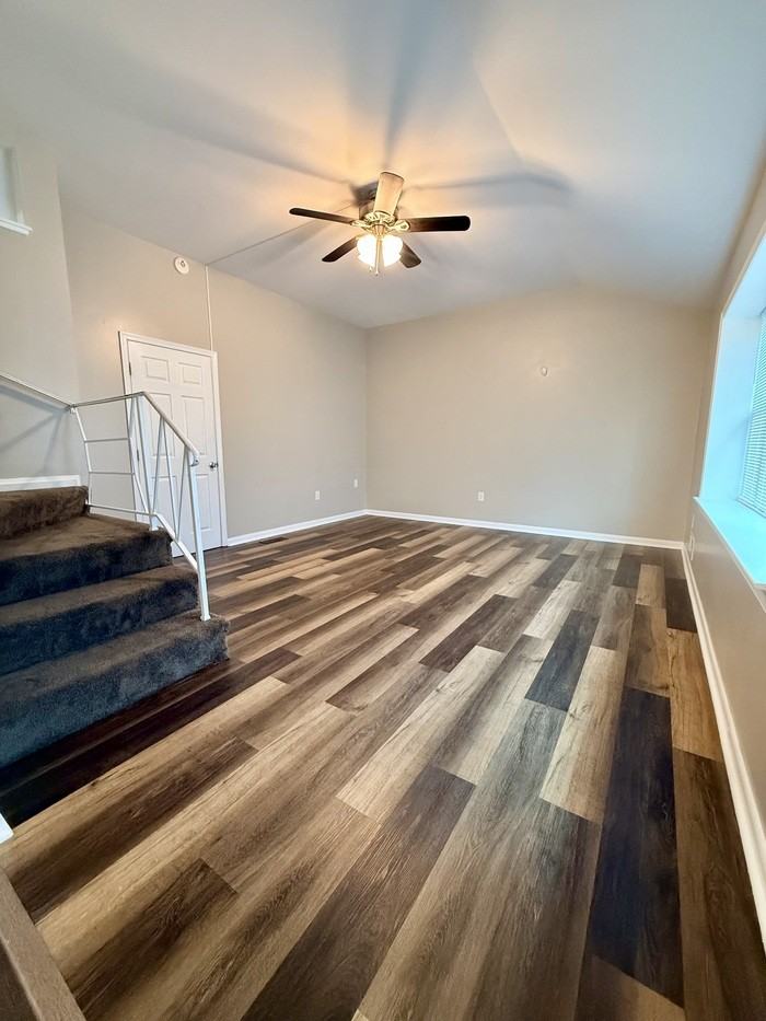 3211 Saint Lukes Ln - Photo 2 of 16