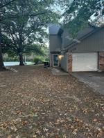 featured image of 539 Ne Churchill St #2-1